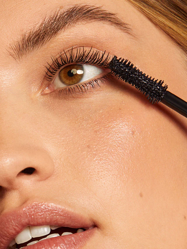 Fullest Volumizing Mascara 3 Fullest Volumizing Mascara