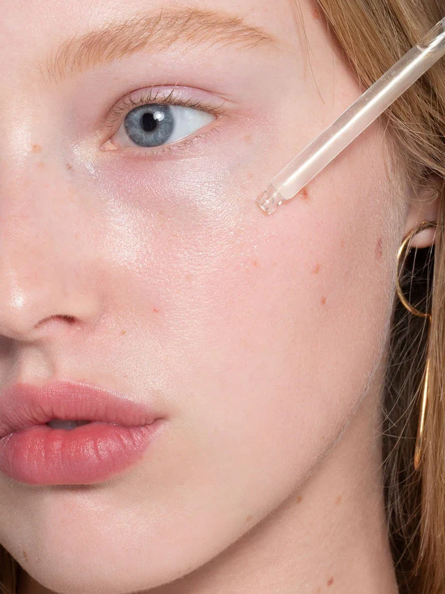 True Skin Radiant Priming Serum 4 True Skin Radiant Priming Serum